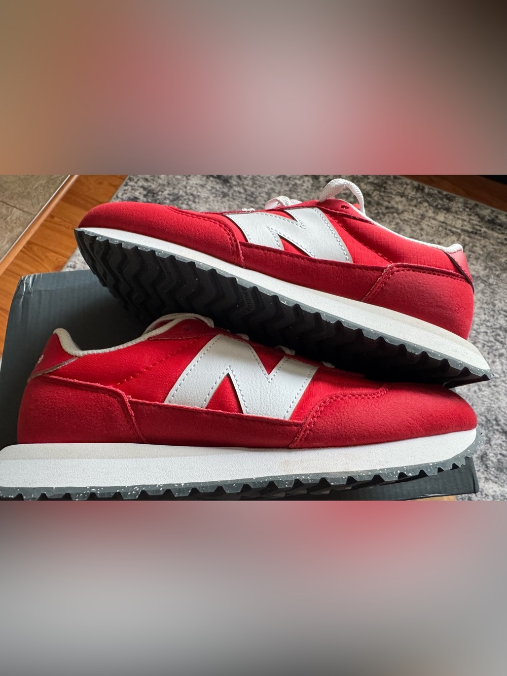 New Balance 237 3.5Y/5W, Brand NEW